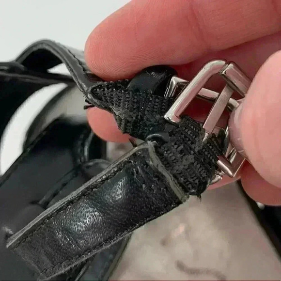 Unisa sandals 9.5 Unkylia black faux leather braided faux cork wedge platforms - Picture 13 of 14